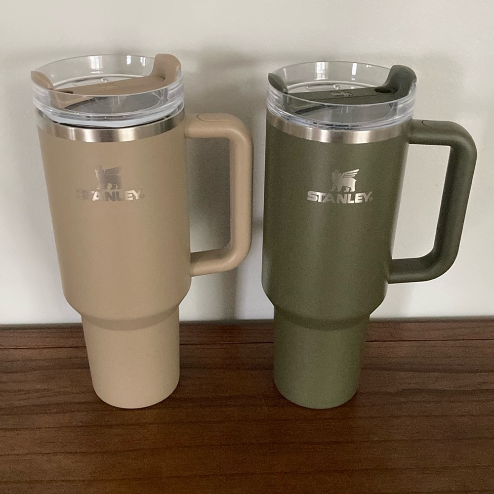 Hearth and Hand 40 Ounce Stanley Tumbler